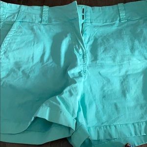 Vineyard Vines shorts